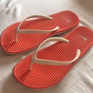 Nike Thong Sandal